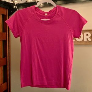 NWOT Lululemon Sonic Pink Swiftly Tech Short Sleeve Shirt 2.0 Race Length Size 6